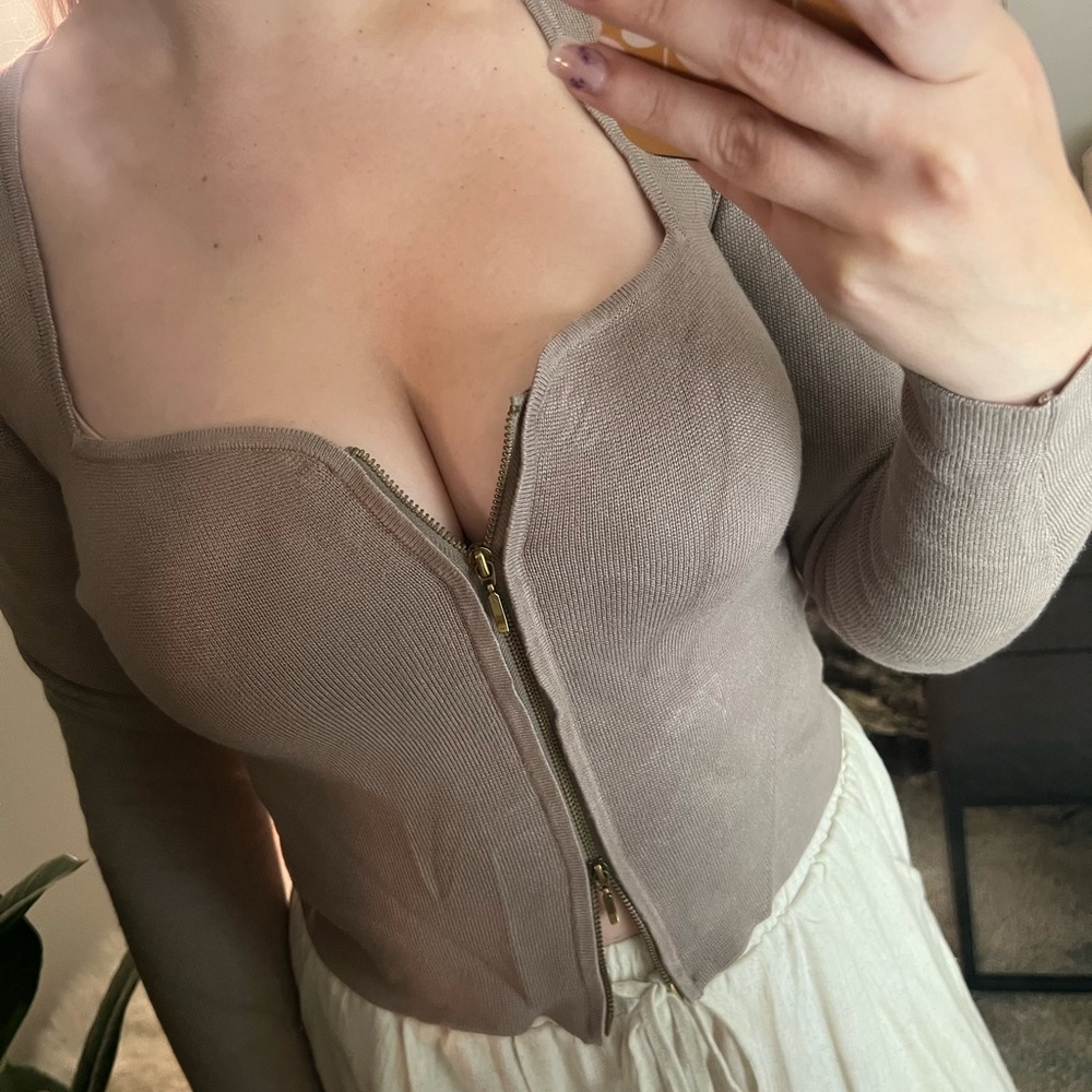 Abercrombie & Fitch Taupe Zip Knit Sweater